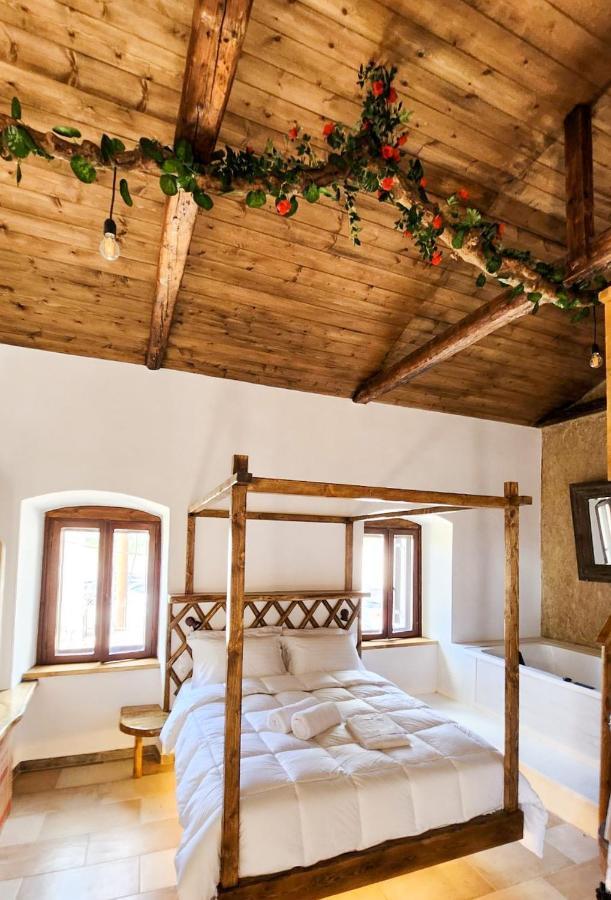 Elia Luxury Rooms Areopoli Eksteriør billede