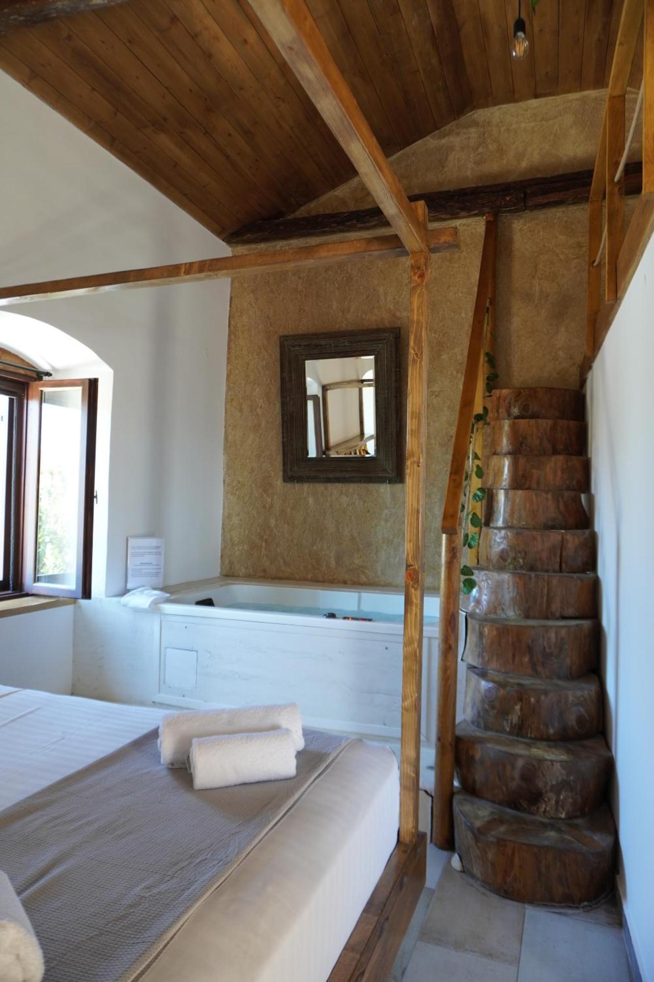 Elia Luxury Rooms Areopoli Eksteriør billede